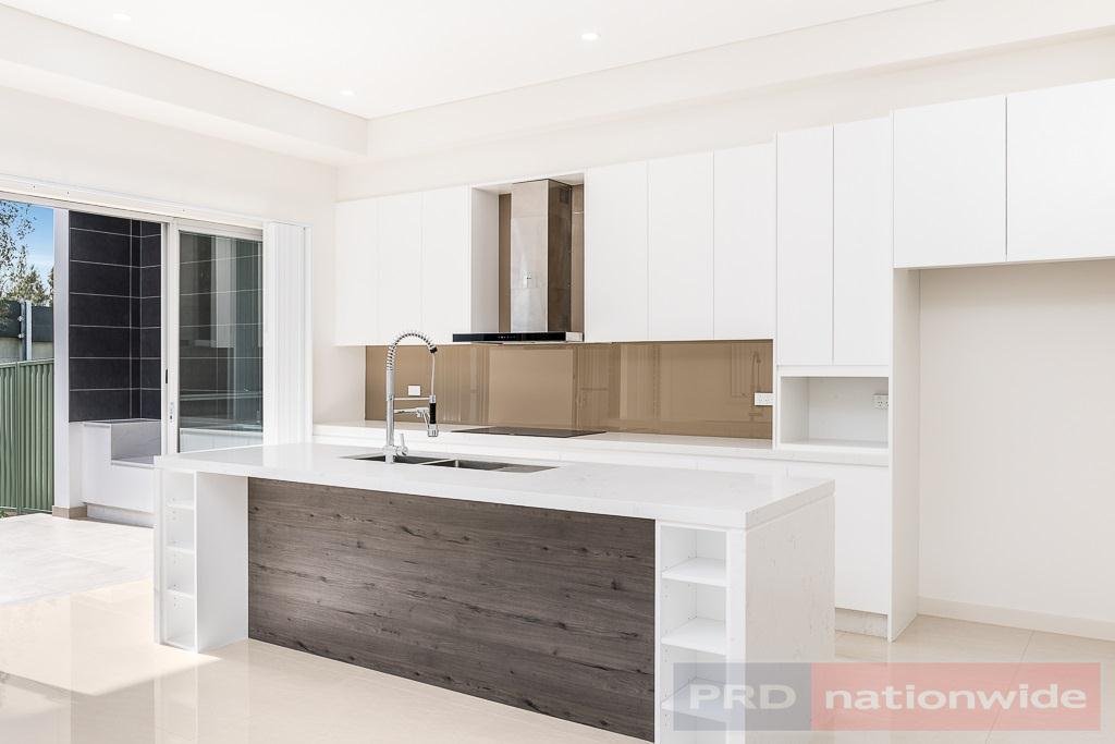  REVESBY 5