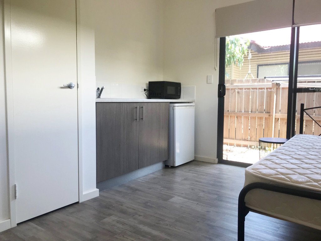 Room 2, 22 Nishioka Way BILINGURR 3