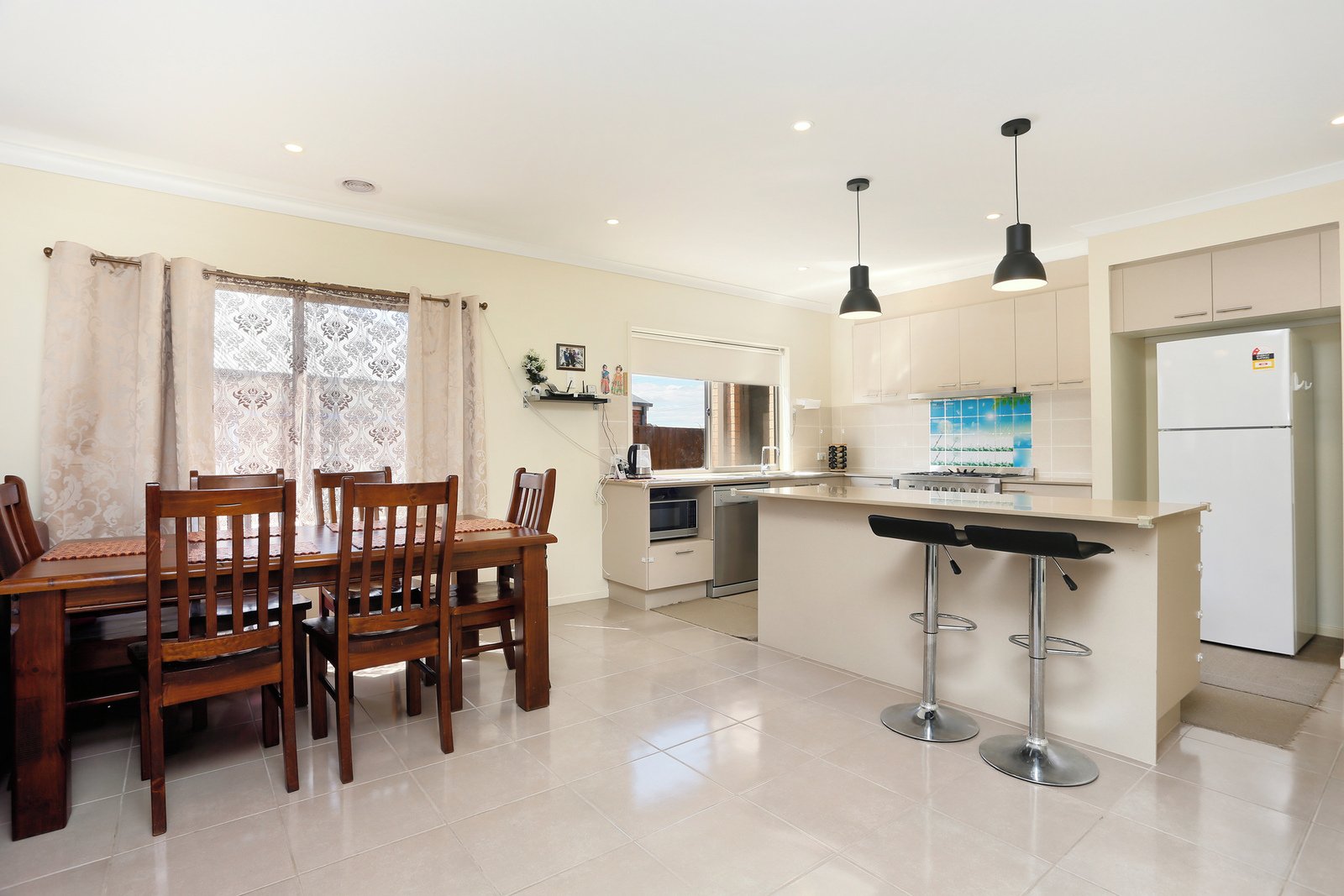 Gallery: Room 2/25-29 Orpington Crescent