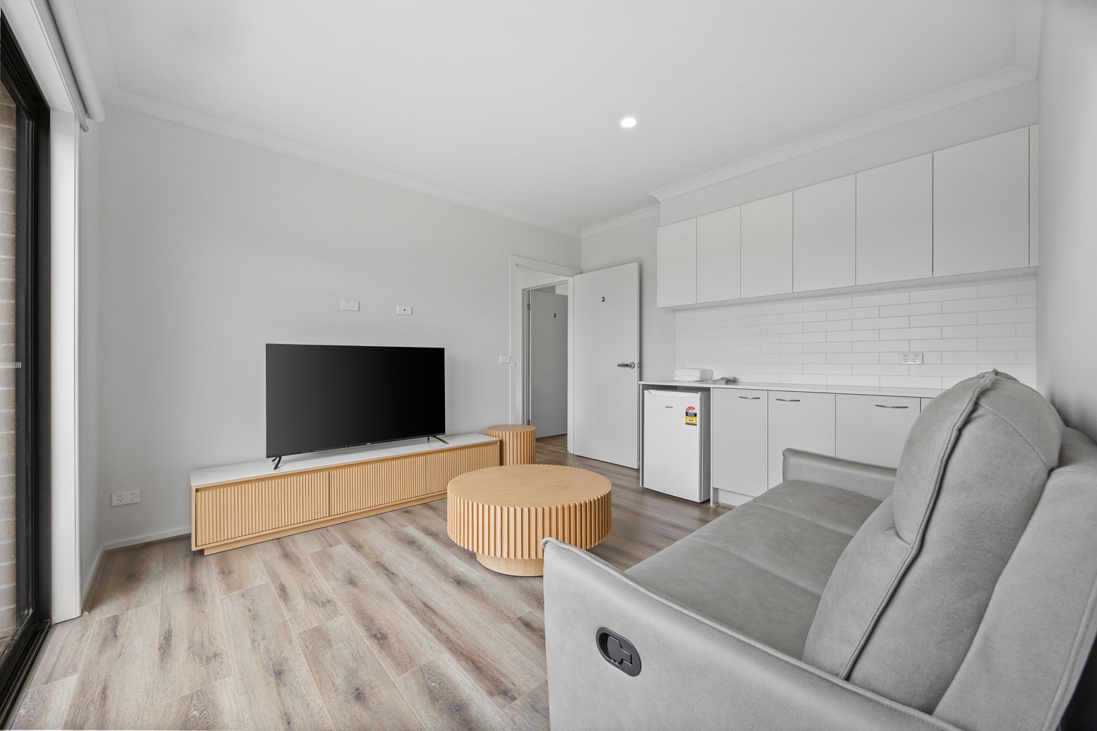 Gallery: Room 3/29 Webb Road