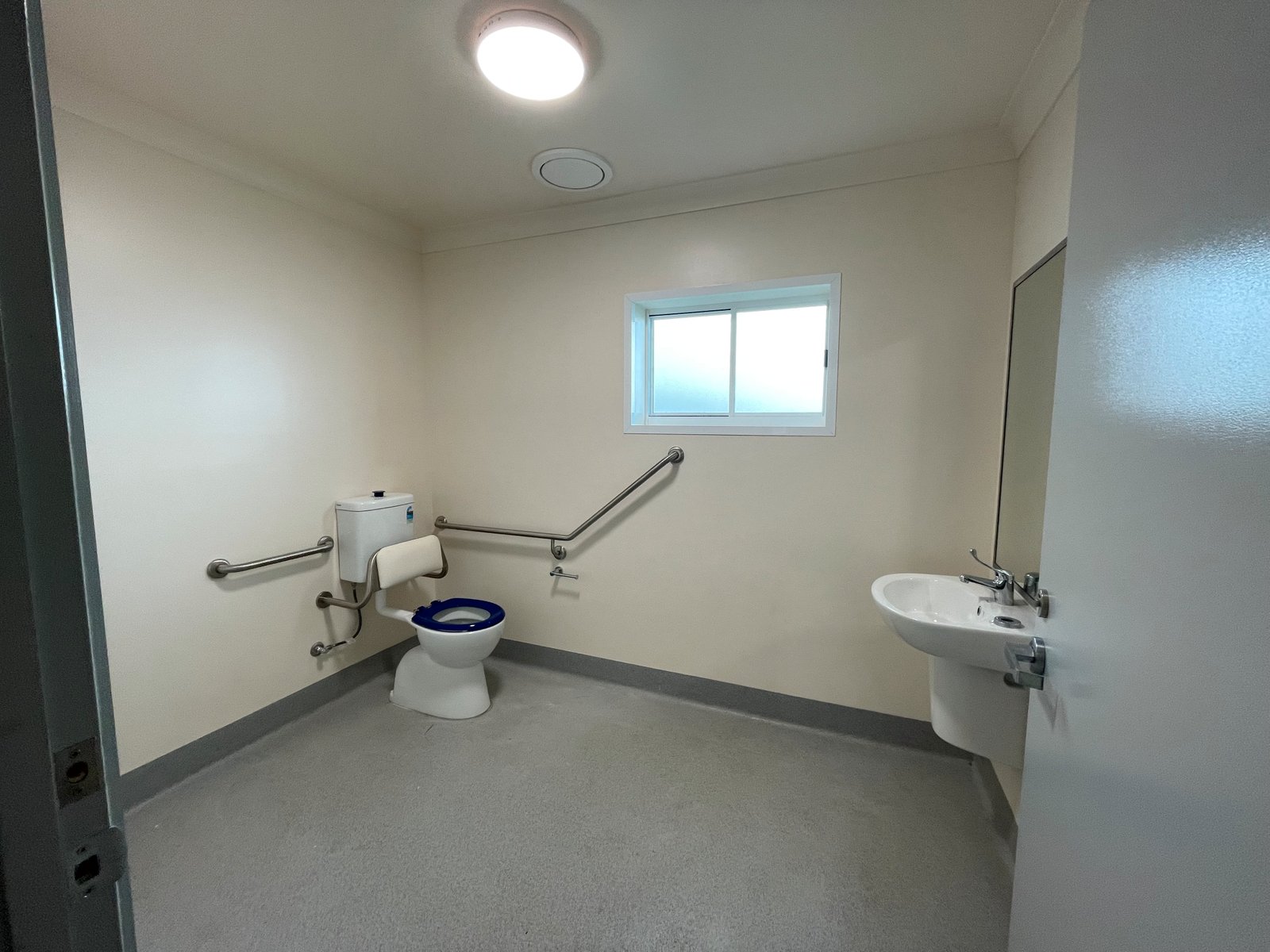 Shed 3A/6-8 Navelina Court DUNDOWRAN 5