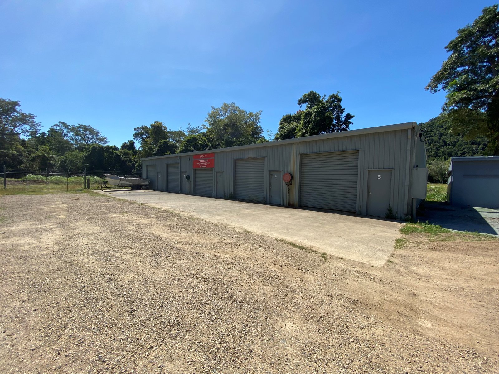 Shed 5/2927 Shute Harbour Road FLAMETREE 1