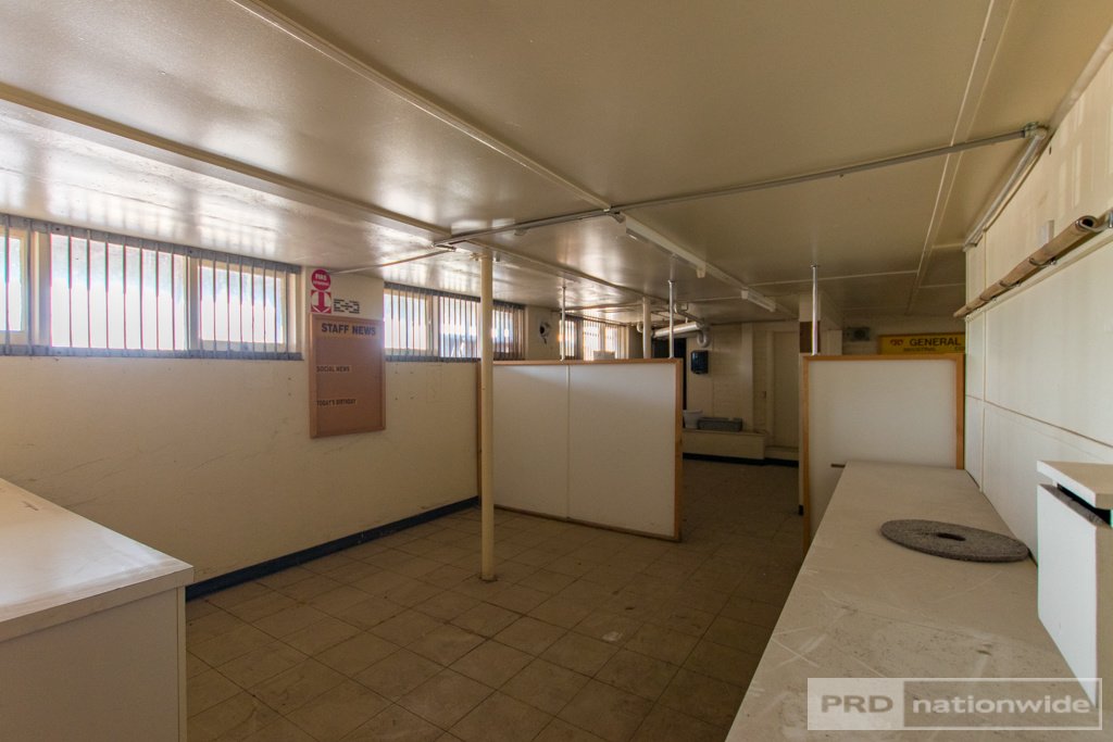Shop 1, 81-85 Wynyard Street TUMUT 12