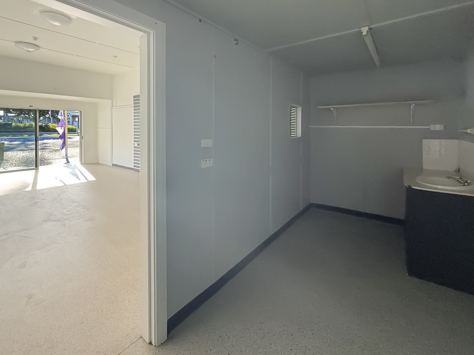 Shop 1 / 81 Bold Street LAURIETON 5