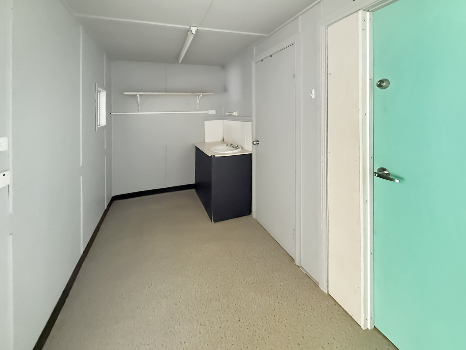 Shop 1 / 81 Bold Street LAURIETON 8