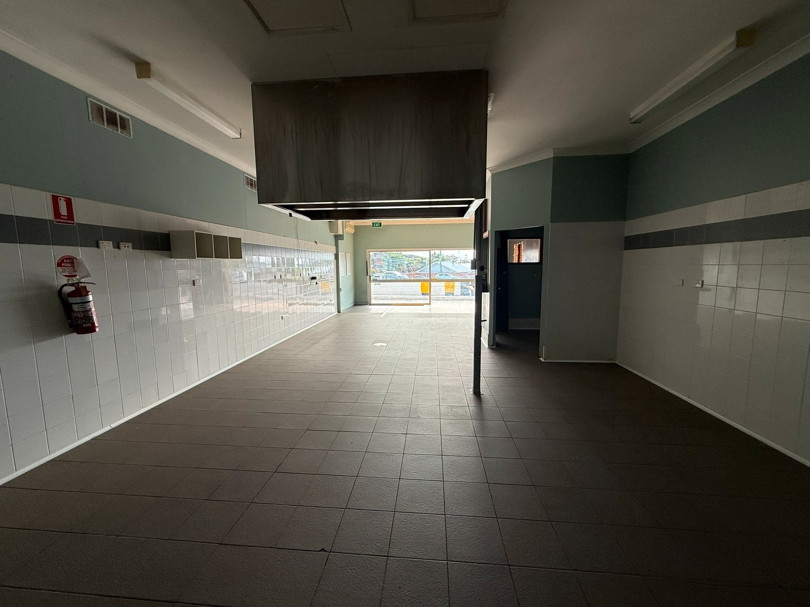 Shop 2 / 4 Kew Road LAURIETON 3