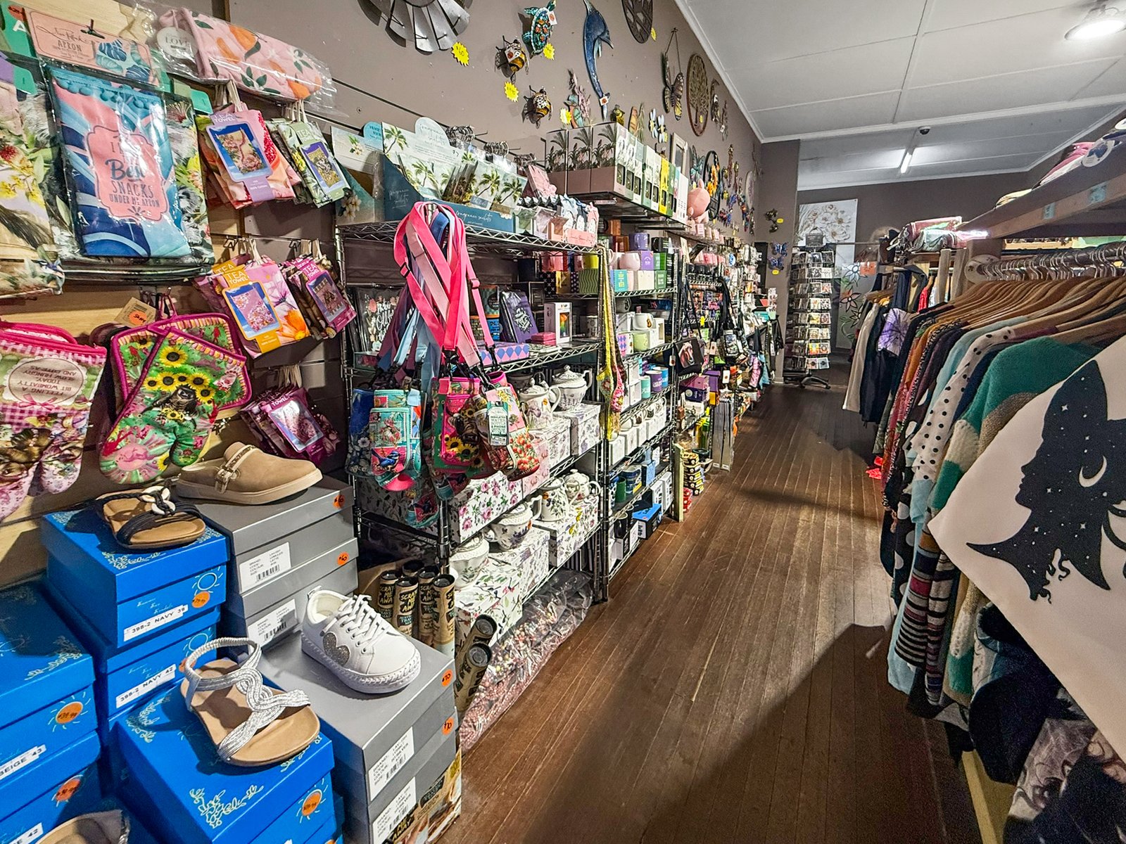 Shop 2 / 81 Bold Street LAURIETON 3