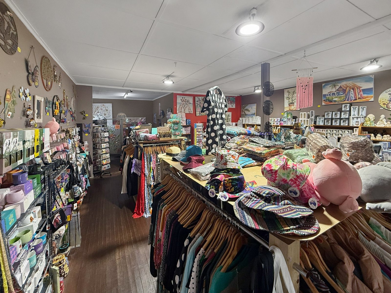 Shop 2 / 81 Bold Street LAURIETON 4