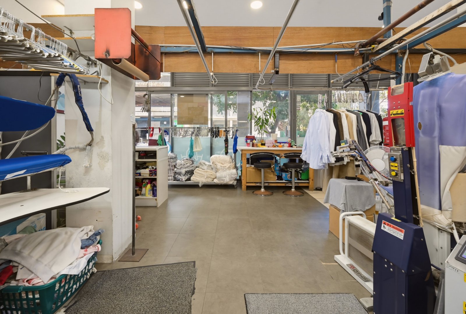 Shop 2/11-13 Green Street MAROUBRA 5