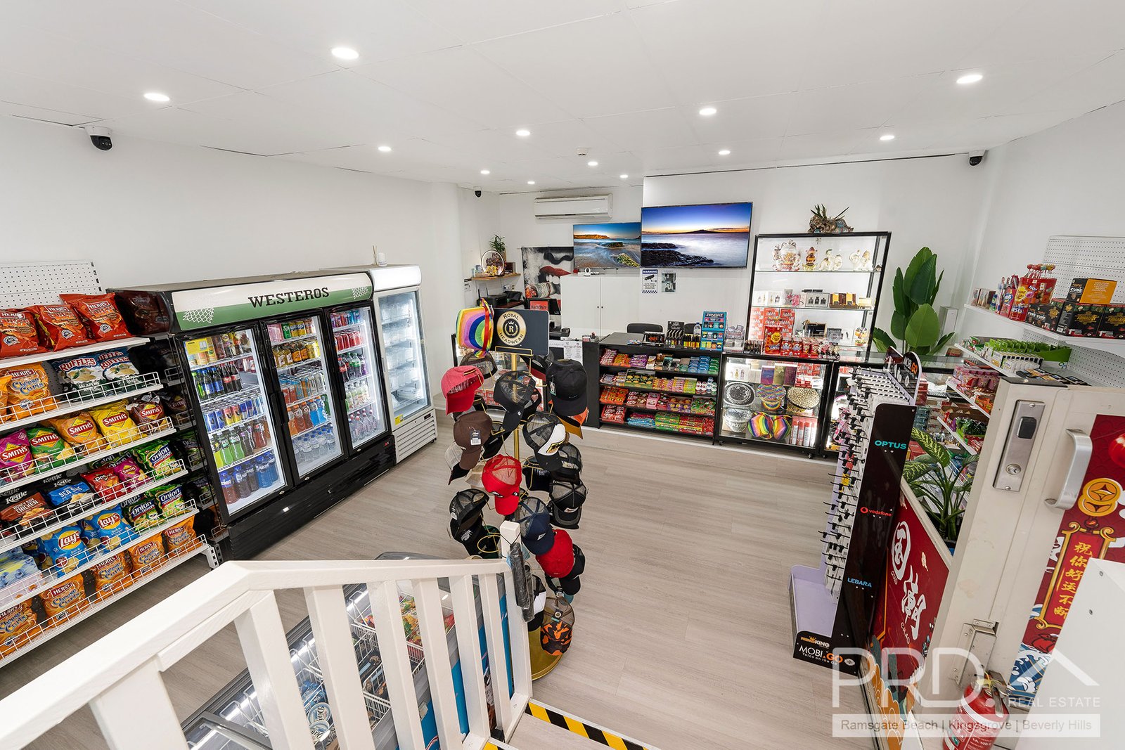 Shop 2/180-182 Broadway  CHIPPENDALE 4