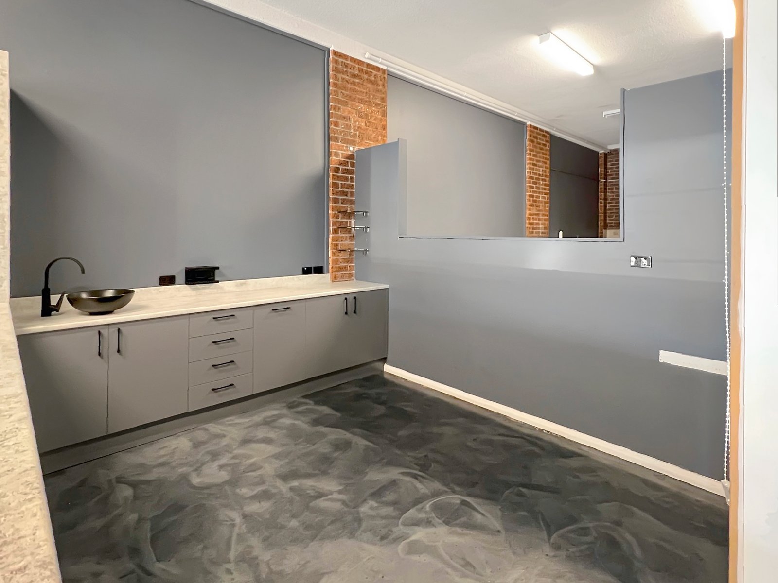 Shop 2/66 Bold Street LAURIETON 3