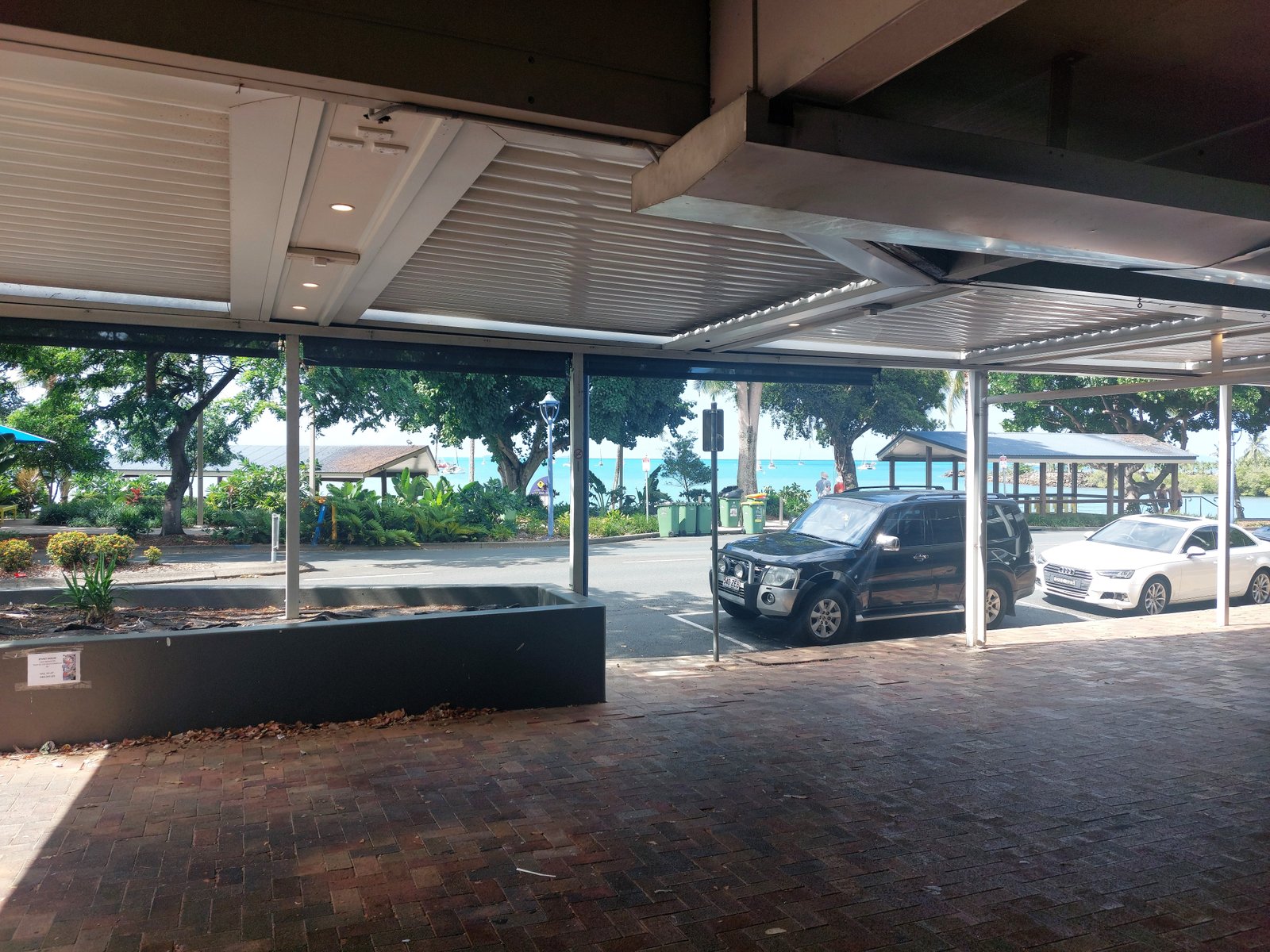 Shops 1 & 2/6 Airlie Esplanade AIRLIE BEACH 2