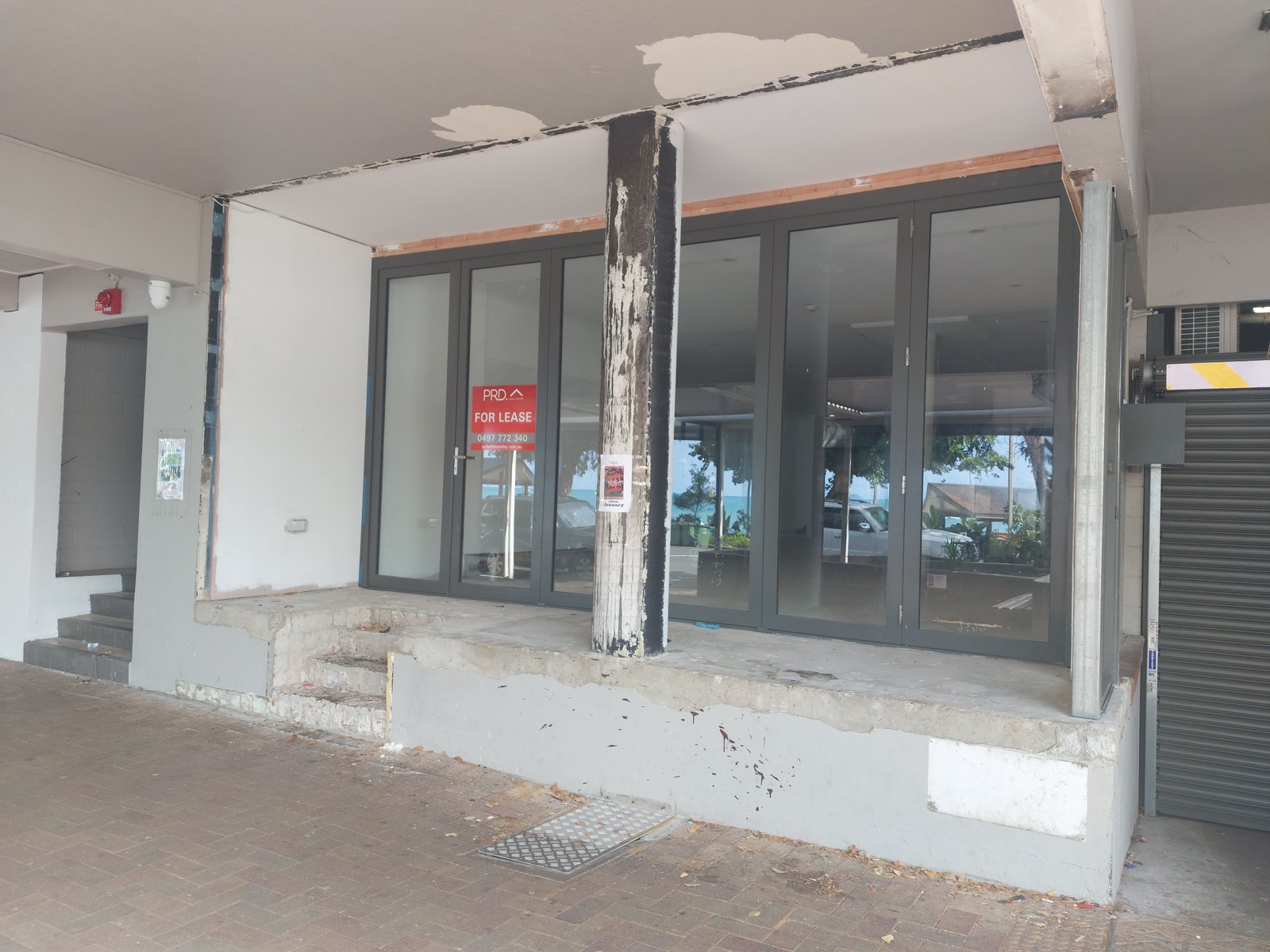 Shops 1 & 2/6 Airlie Esplanade AIRLIE BEACH 3