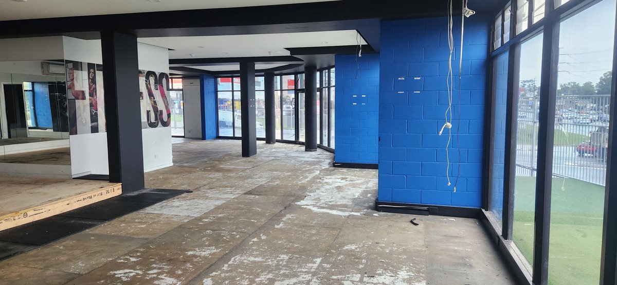 Showroom/2 Newcastle Street Burleigh Heads 3