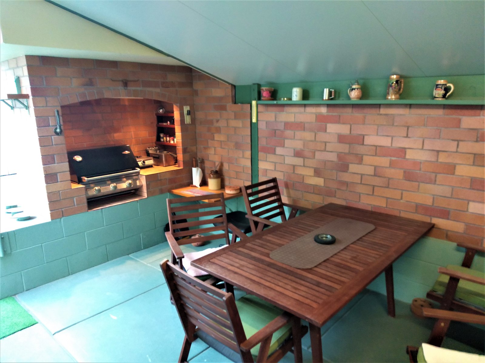 SITE 23 QUEEN STREET 1 JACARANDA Drive BOYNE ISLAND 3