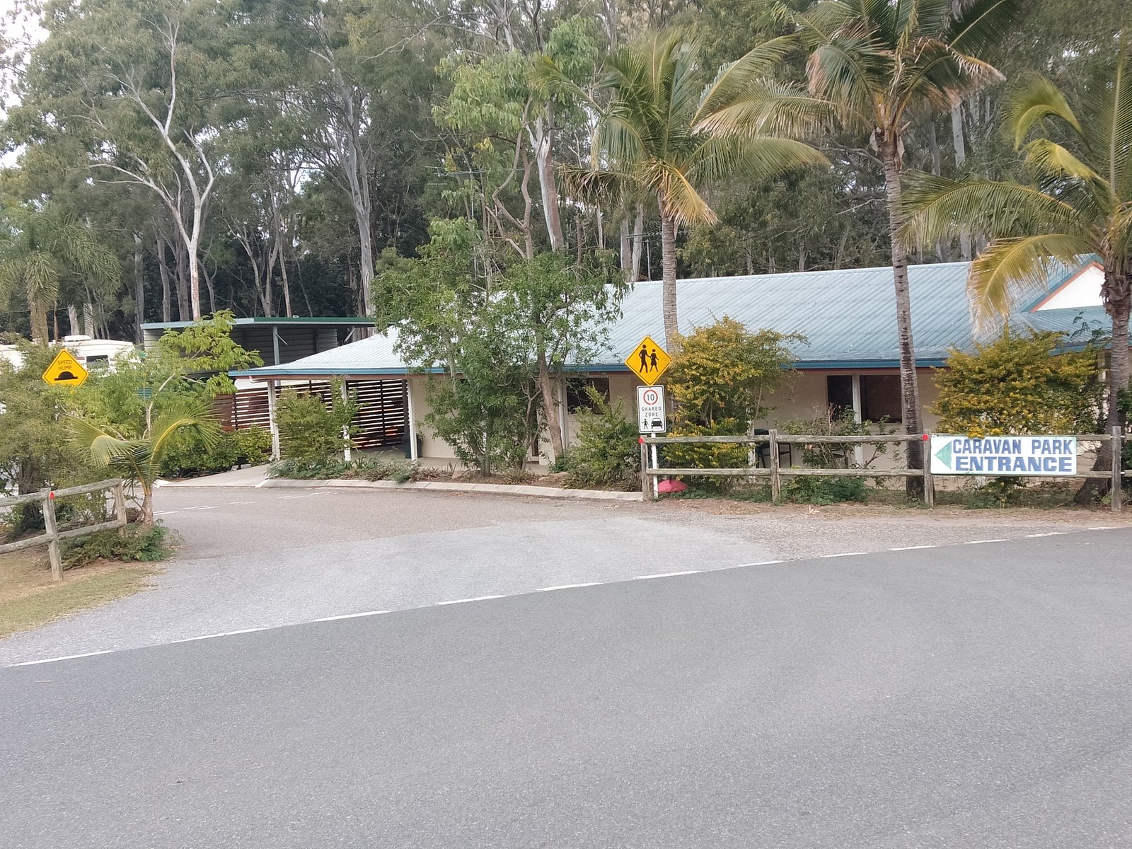 SITE 23 QUEEN STREET 1 JACARANDA Drive BOYNE ISLAND 18