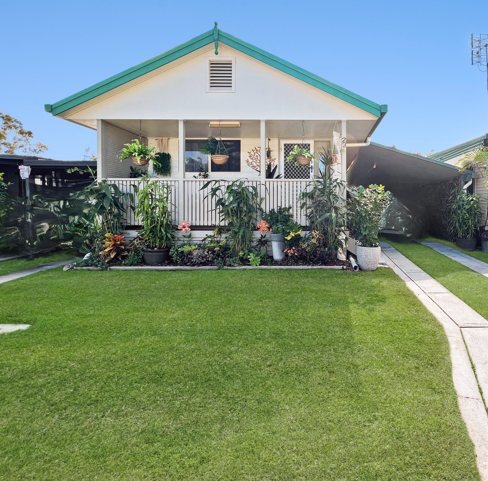 SITE 23 QUEEN STREET 1 JACARANDA Drive BOYNE ISLAND 1