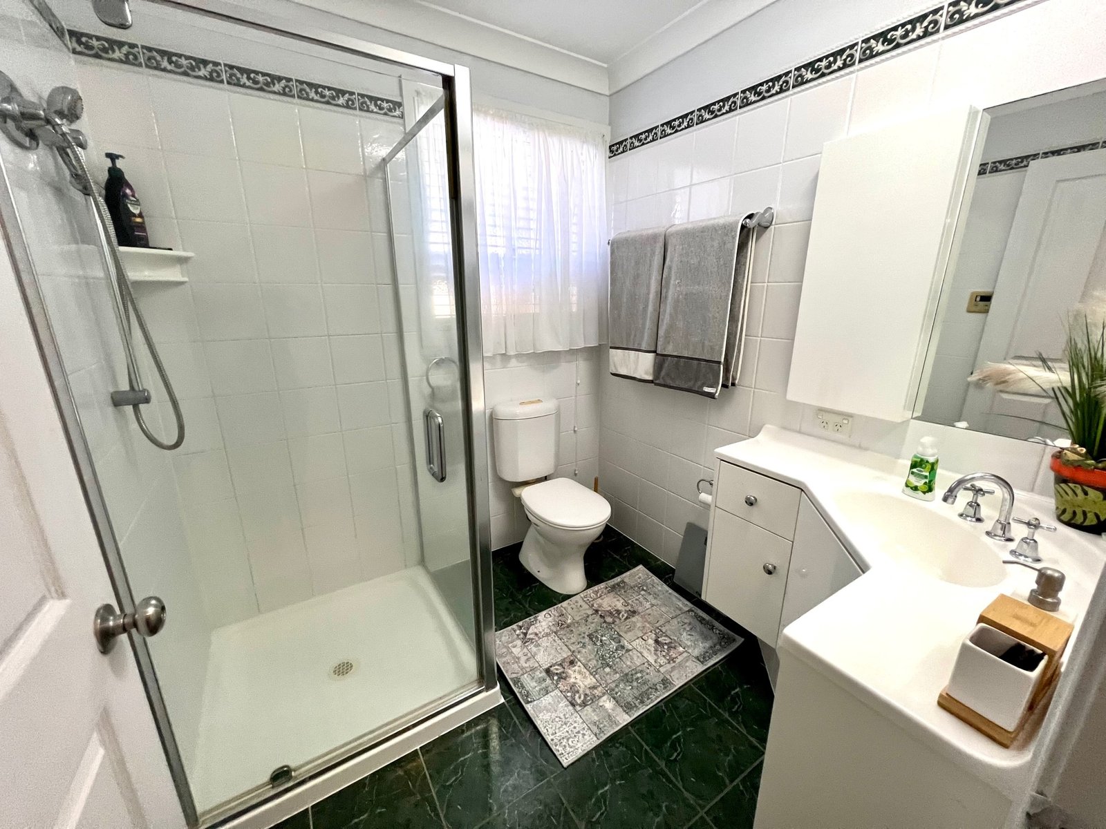 SITE 23 QUEEN STREET 1 JACARANDA Drive BOYNE ISLAND 5