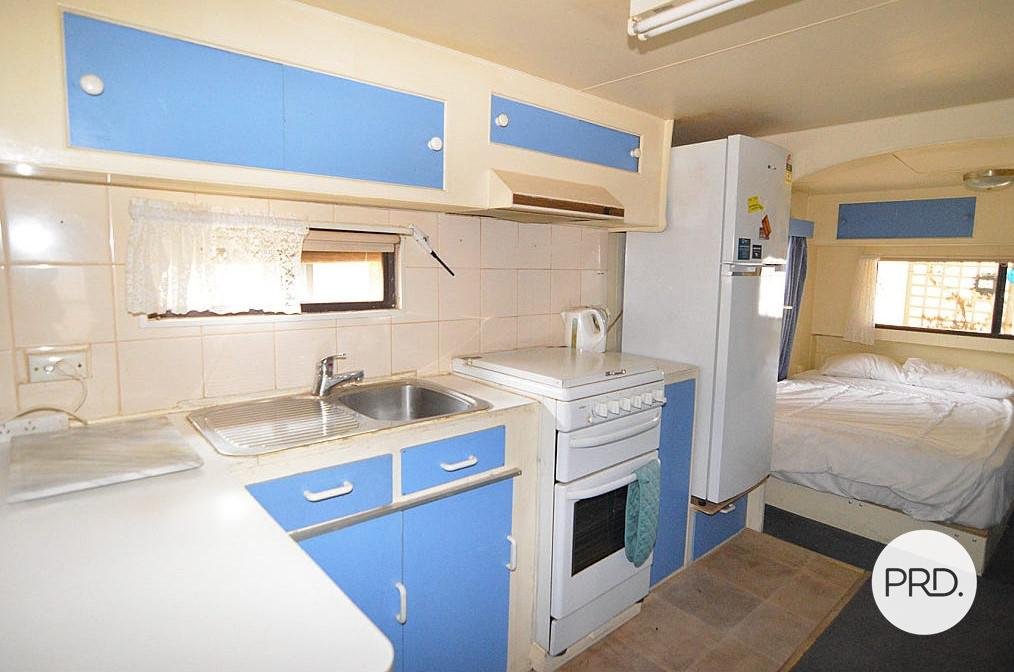 Site 52, 7 Cureton Avenue East  NICHOLS POINT 6
