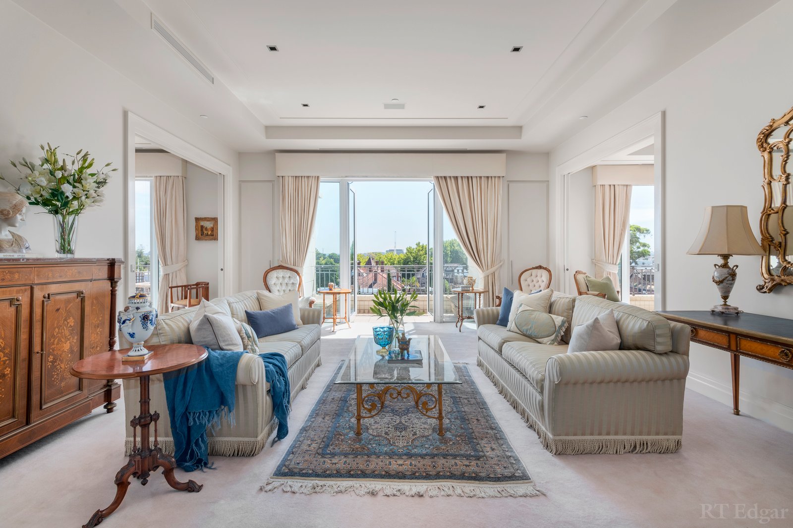 Real Estate and Property in Sub-Penthouse/392A Toorak Road, Toorak, VIC