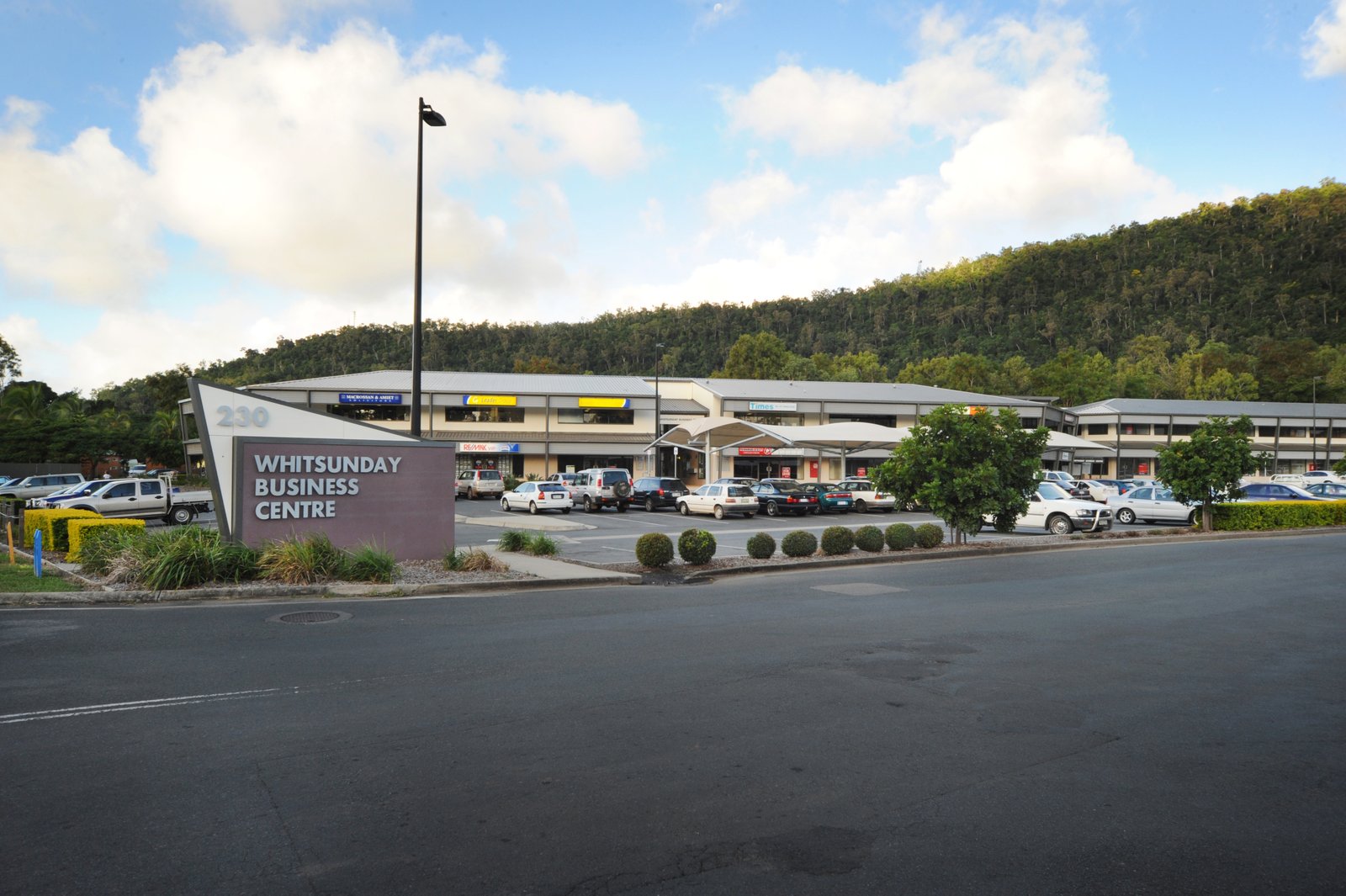 Suite 1A / 230 Shute Harbour Road CANNONVALE 6