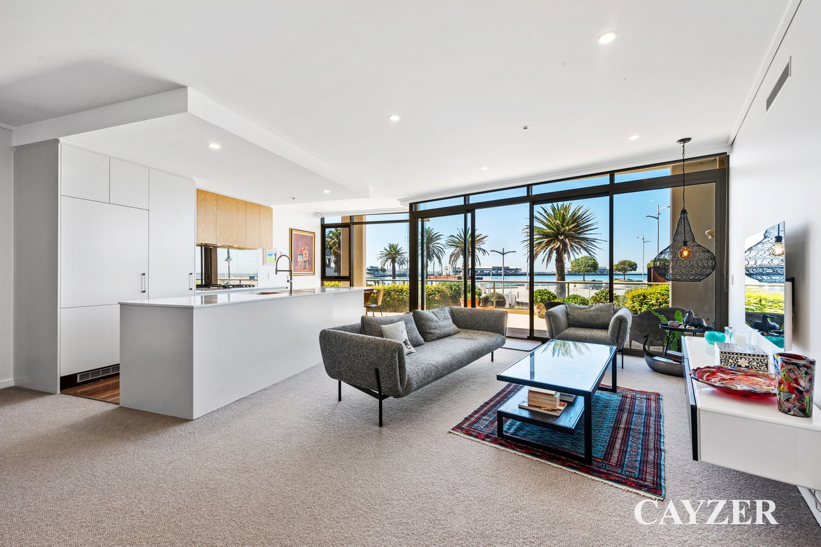 Gallery: T02/147 Beach Street