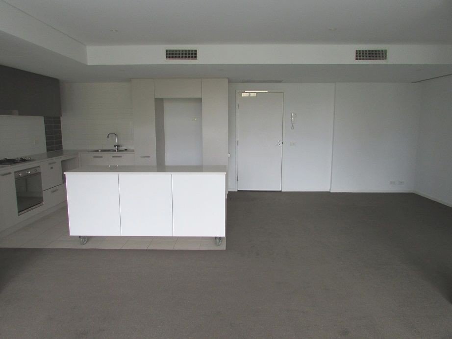 Gallery: T02/159 Beach Street