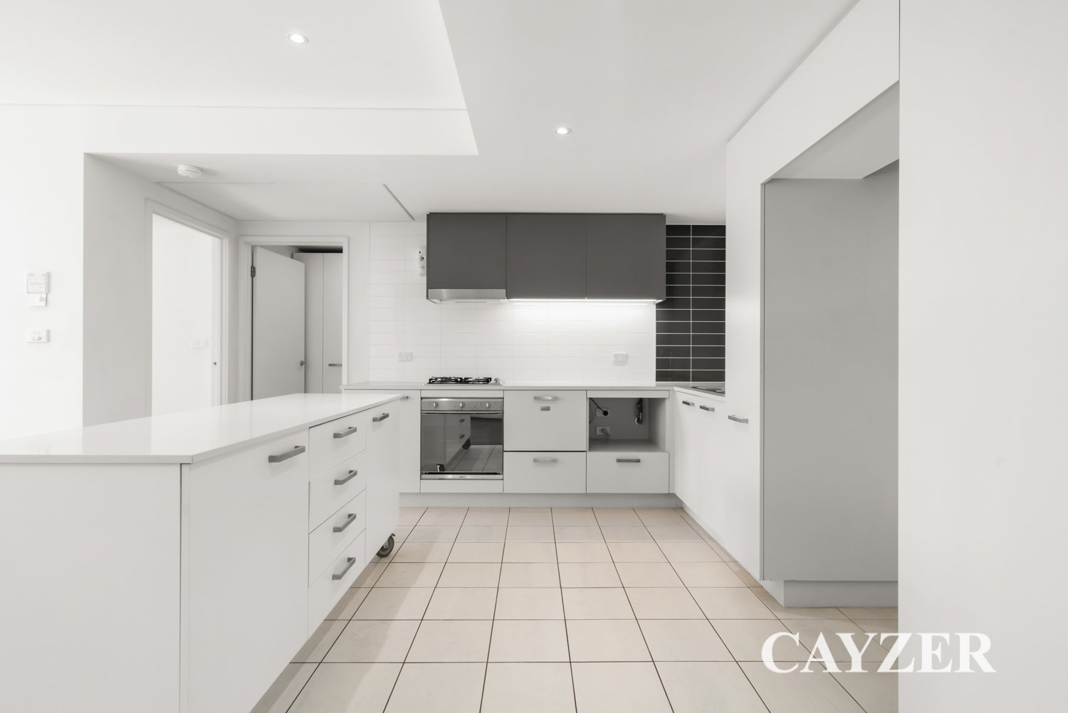 Gallery: T02/159 Beach Street