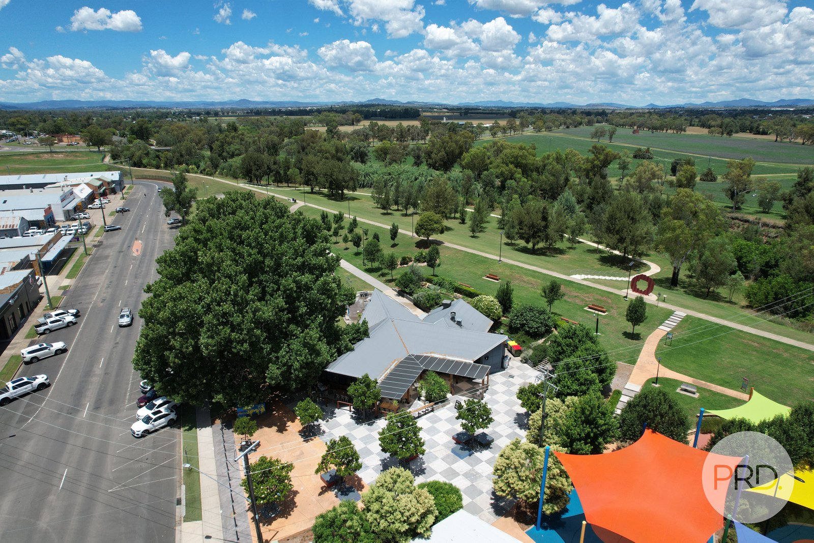 Tamworth Regional Playground, Bicentennial Park, Kable Avenue & Hill Street TAMWORTH 10