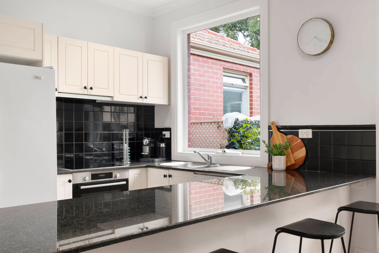 Real Estate and Property in TH 3/17 Scott Grove, Glen Iris, VIC