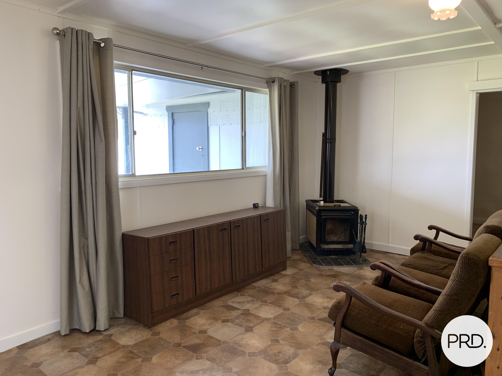 ' The Cottage' 8815 Kings Highway MANAR 2