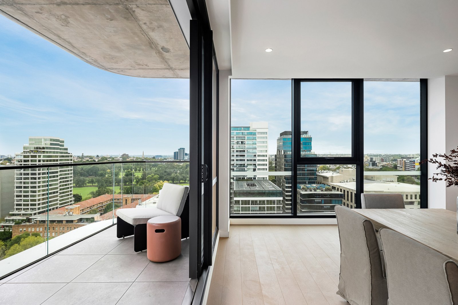 The Residence, 8 Louise Street, Melbourne, 3004