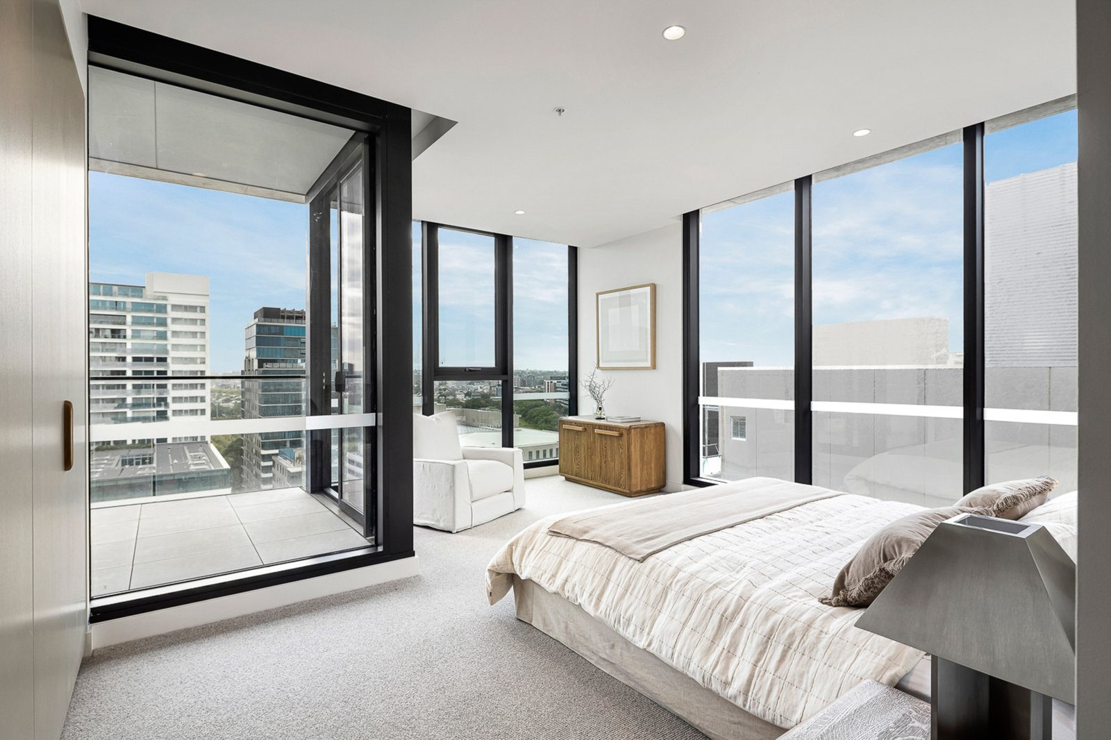 The Residence, 8 Louise Street, Melbourne, 3004