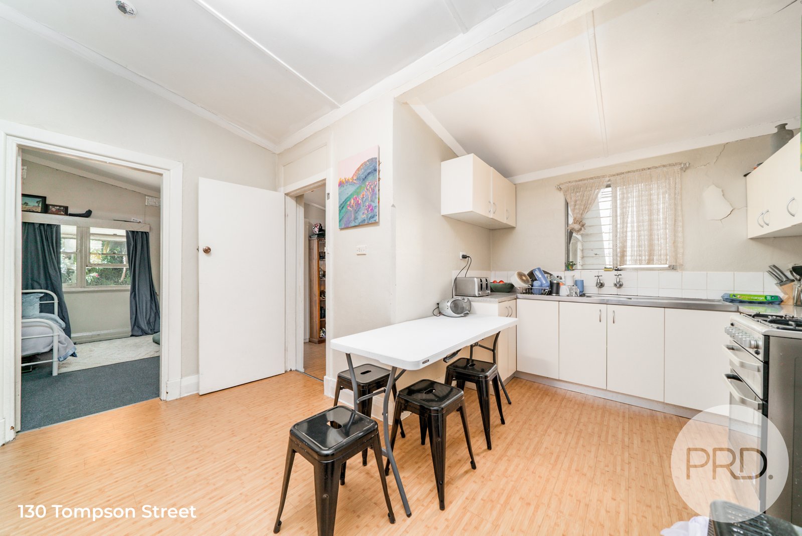 Tompson Street &  The Esplanade WAGGA WAGGA 11