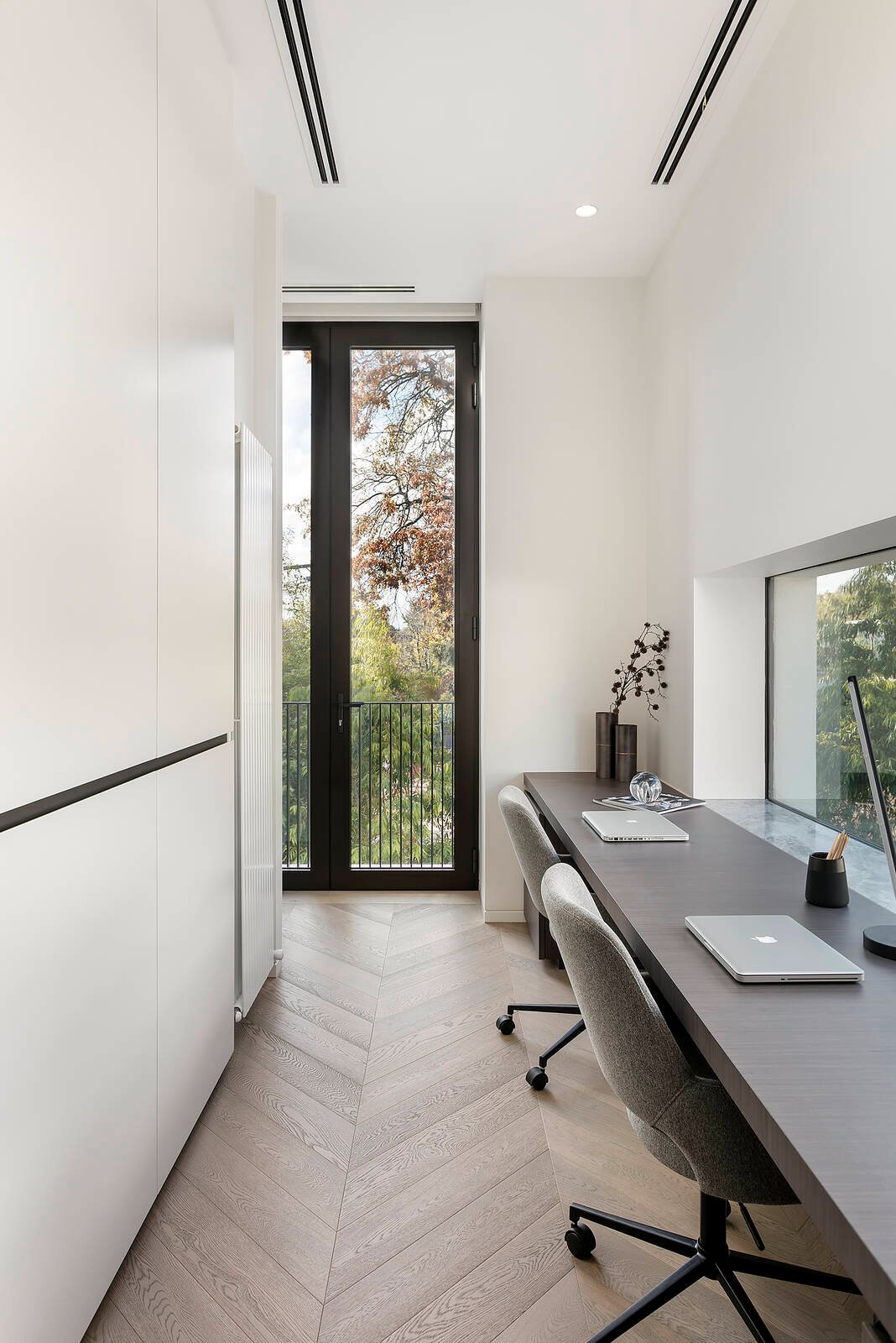 Real Estate and Property in Top Floor 16 Horsburgh Grove, Armadale, VIC