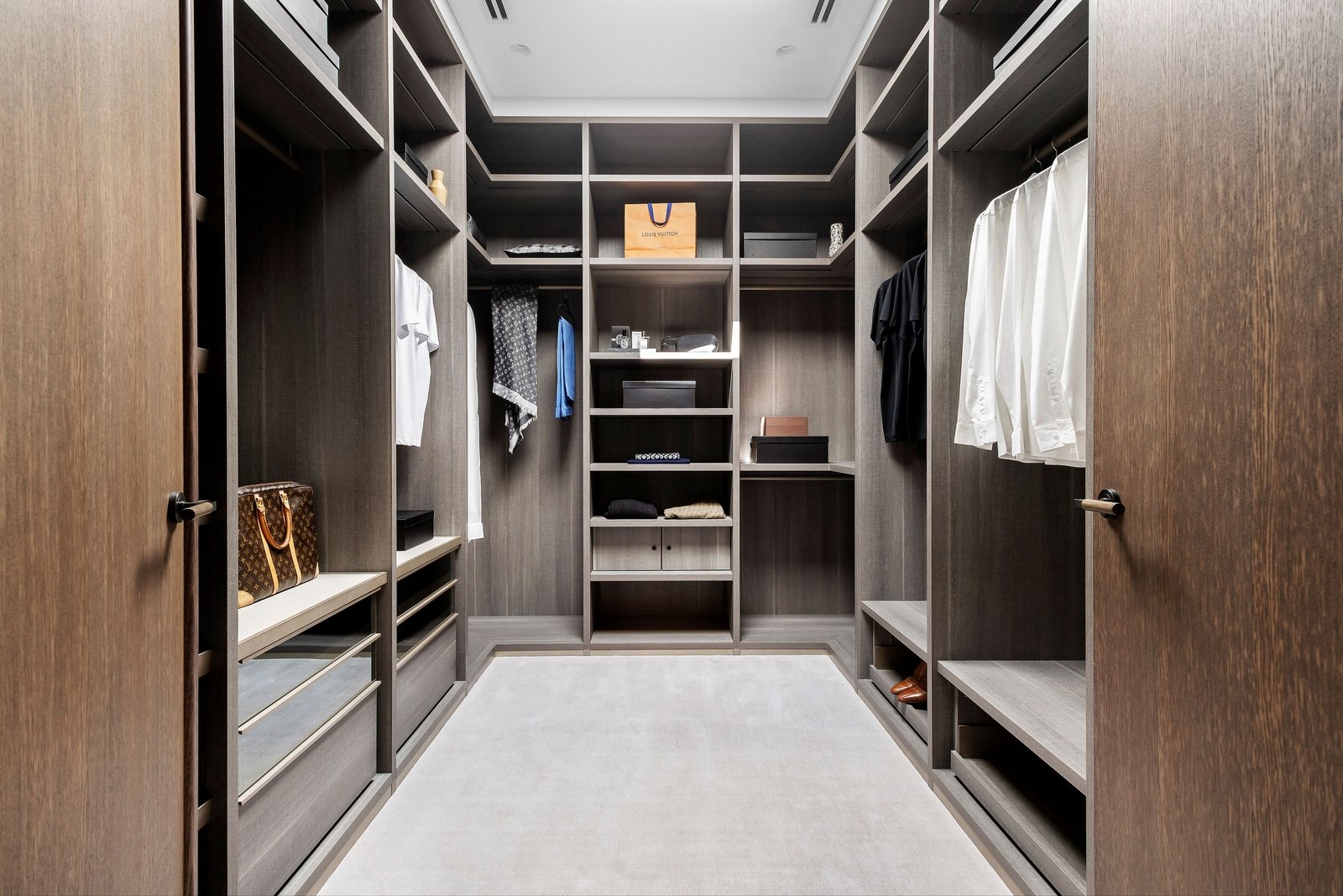 Real Estate and Property in Top Floor 16 Horsburgh Grove, Armadale, VIC