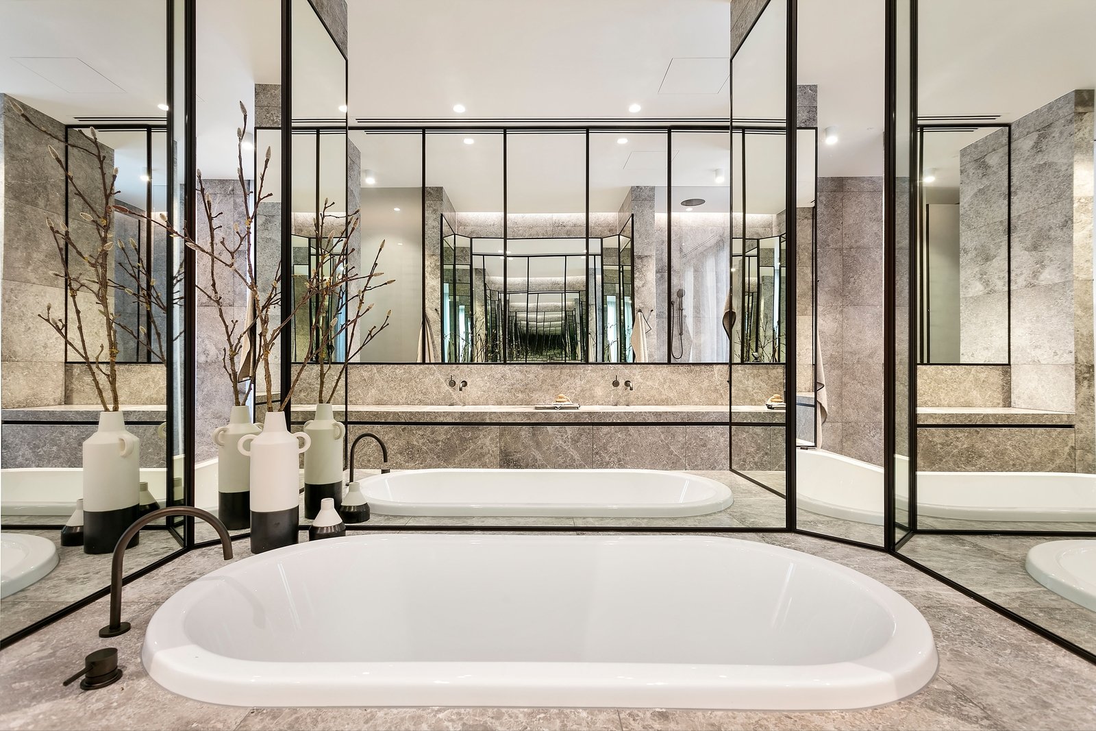 Real Estate and Property in Top Floor 16 Horsburgh Grove, Armadale, VIC