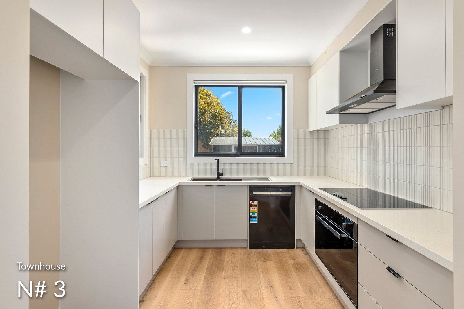 Real Estate and Property in Townhouse 1-4/134 High Street, Kyneton, VIC