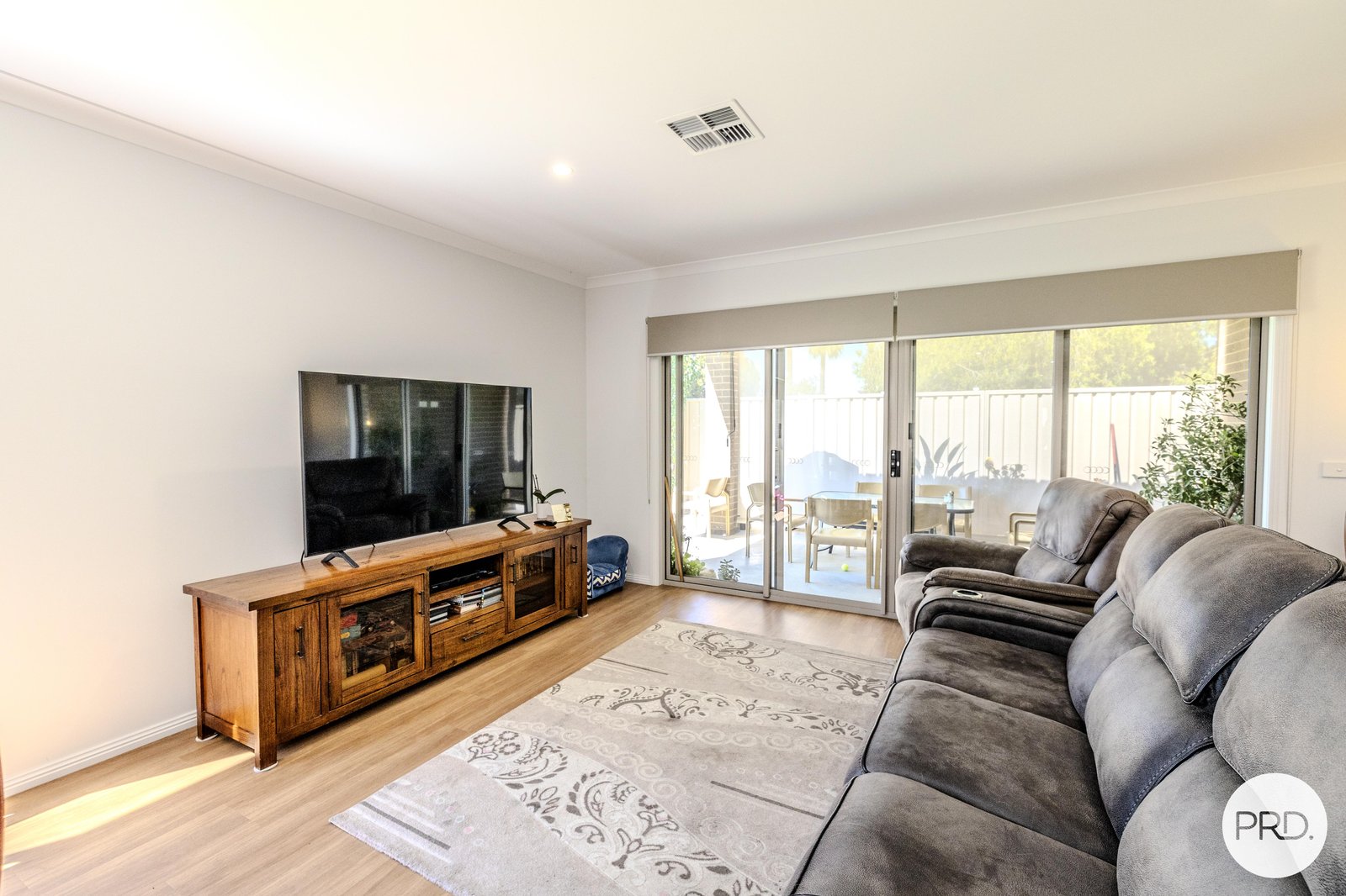 Townhouse 1, 939 Karadoc Avenue IRYMPLE 9