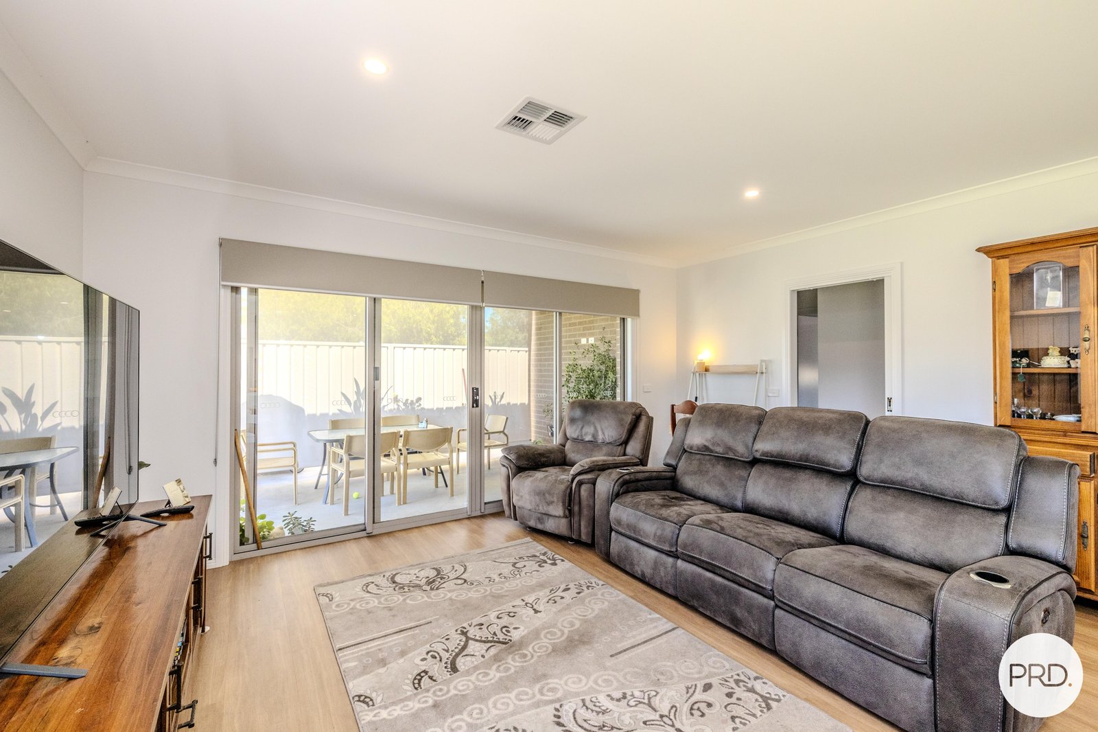 Townhouse 1, 939 Karadoc Avenue IRYMPLE 15