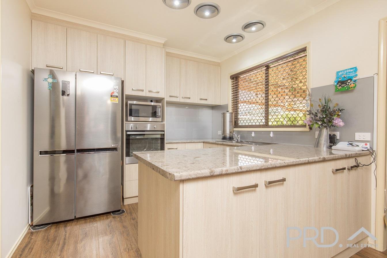 Townhouse 1/290-292 Ninth Street MILDURA 8