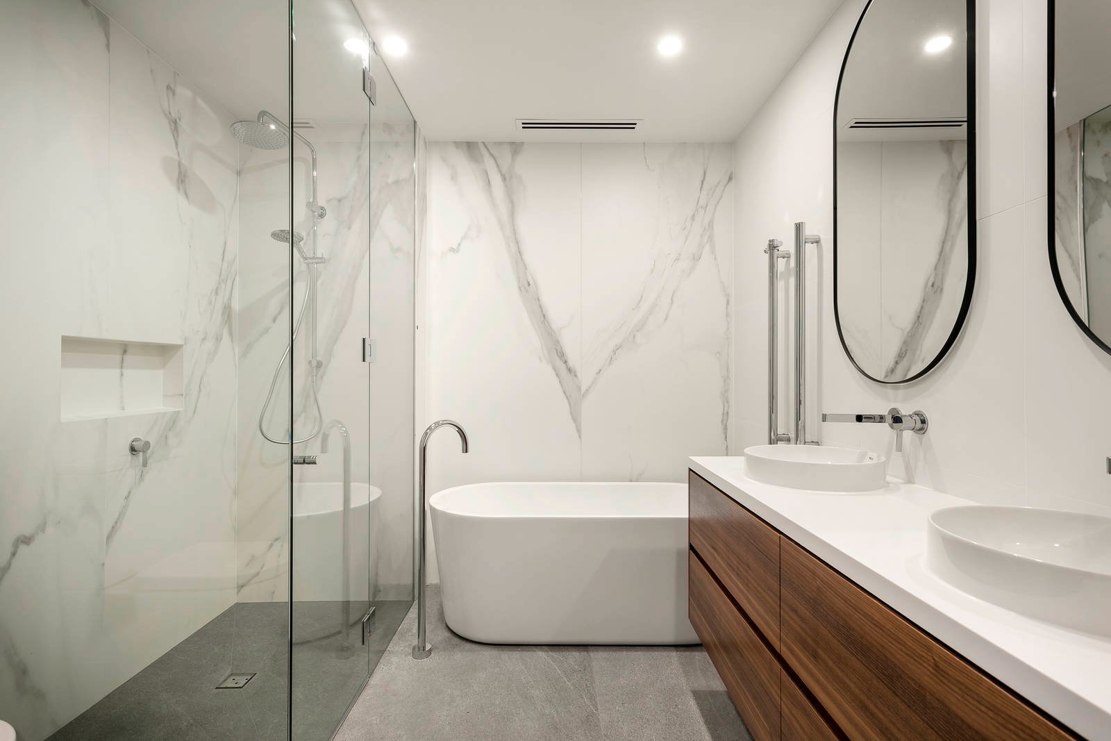 Real Estate and Property in TRINITY/118 Burke Road, Malvern East, VIC