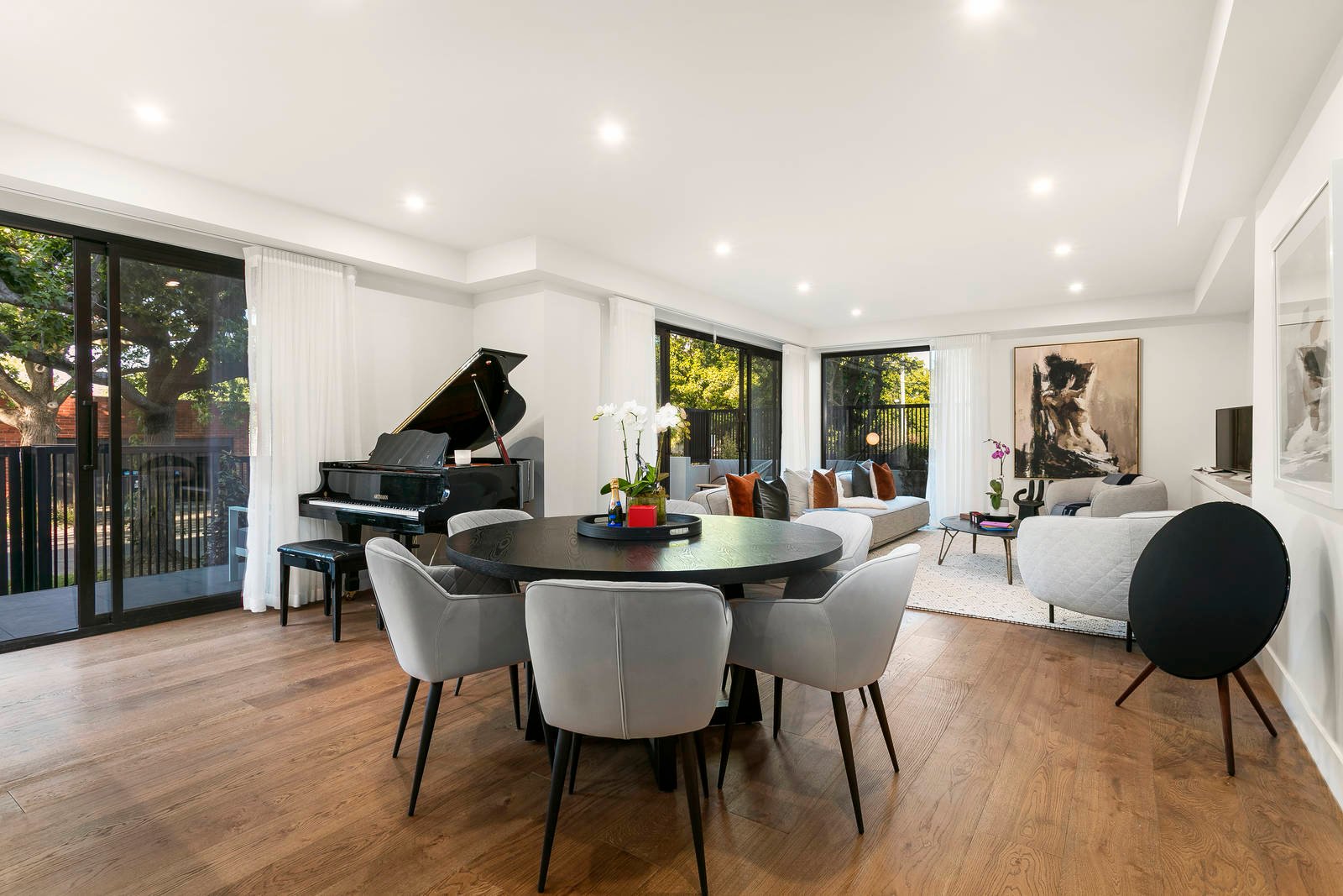 Real Estate and Property in TRINITY/118 Burke Road, Malvern East, VIC