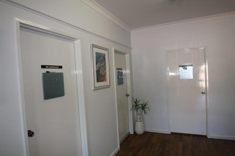 U3D, 26 Robinson  BROOME 4