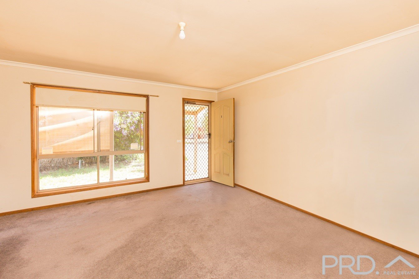 Unit 1, 18 Etherington Drive MILDURA 2