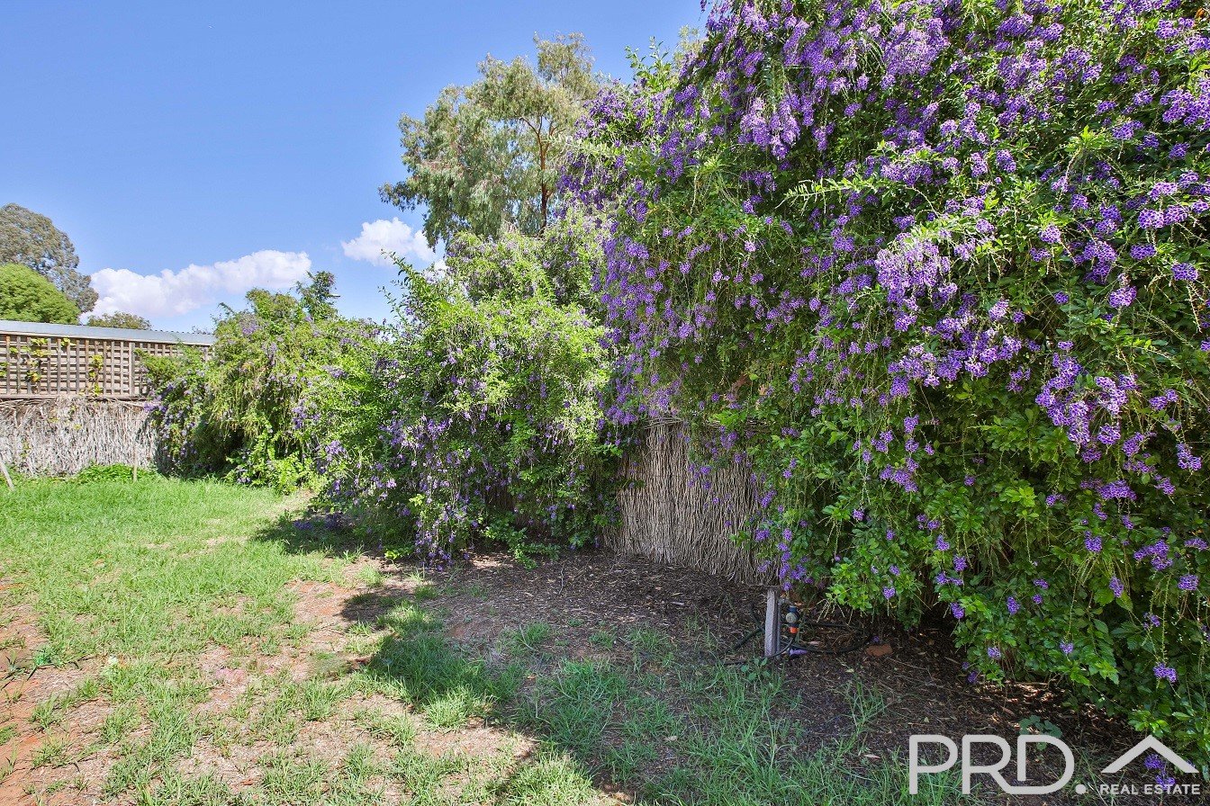 Unit 1, 18 Etherington Drive MILDURA 5