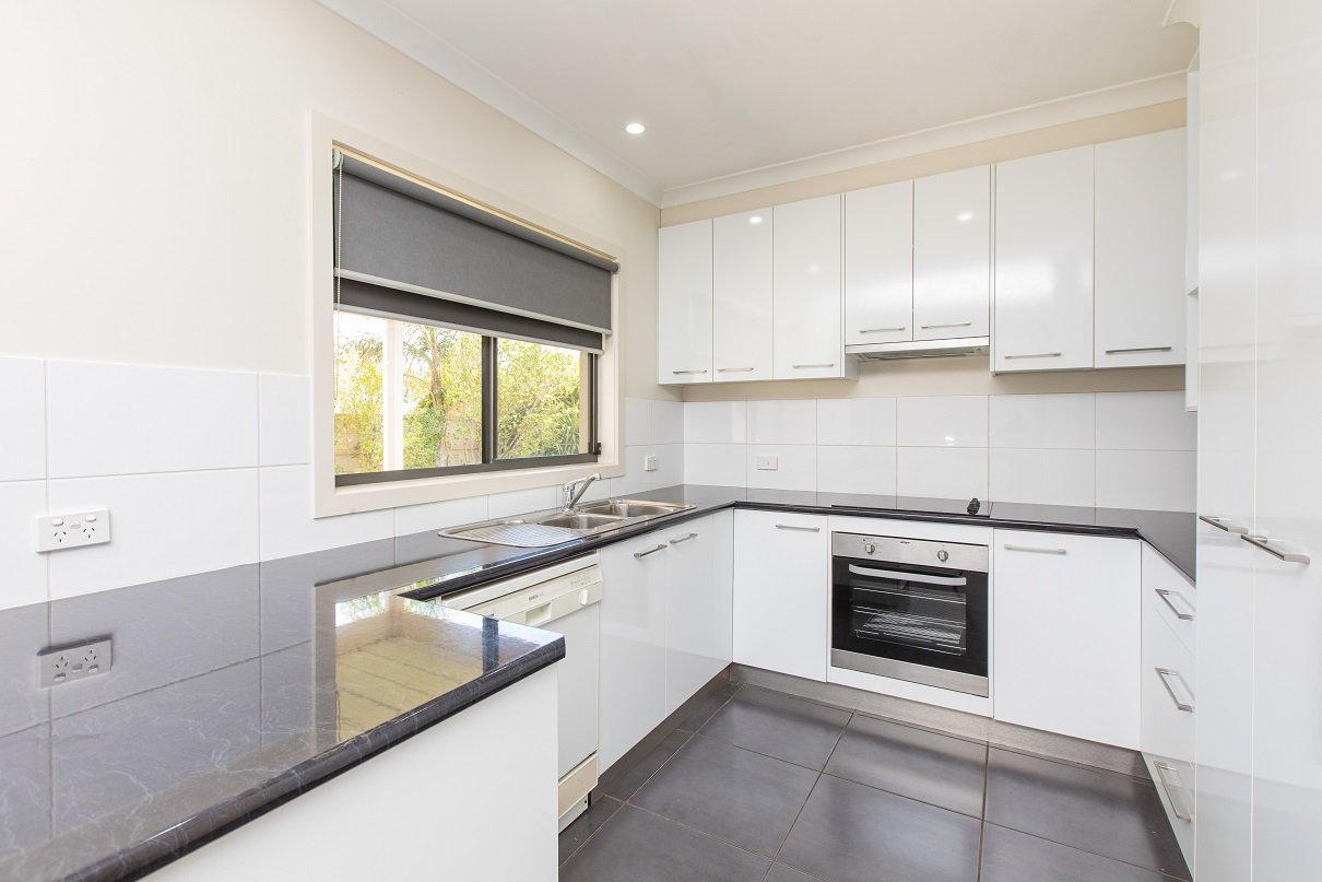 Unit 1, 2724 Fourteenth Street IRYMPLE 5