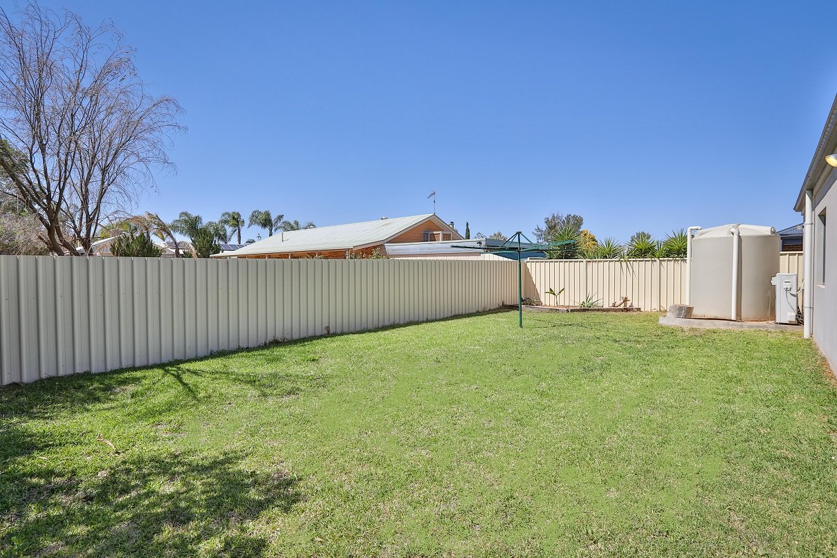 Unit 1, 2724 Fourteenth Street IRYMPLE 17
