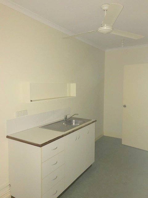 Unit 1 48 Dampier Tce  BROOME 5