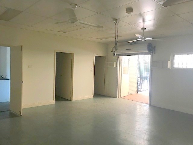 Unit 1 48 Dampier Tce  BROOME 12